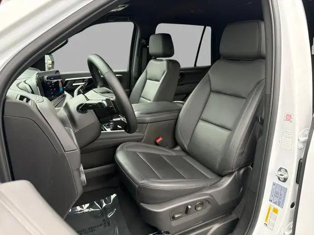 2025 Chevrolet Tahoe 4WD LT