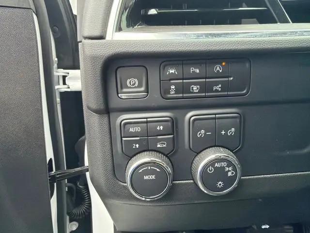 2025 Chevrolet Tahoe 4WD LT