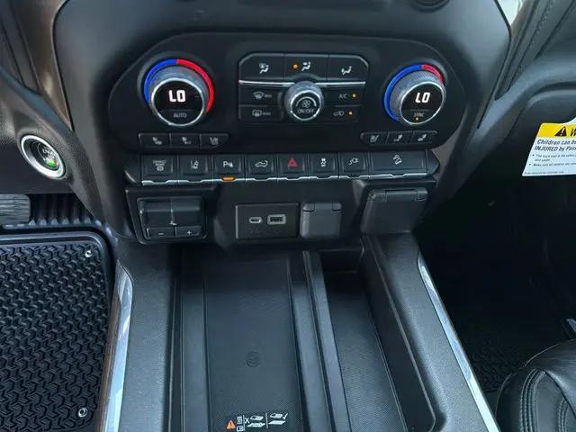 2023 Chevrolet Silverado 2500HD 4WD Crew Cab Standard Bed High Country
