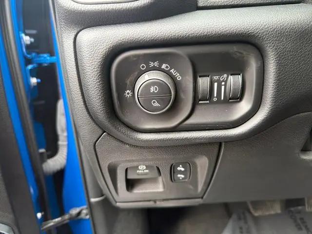 2021 Ram 1500 Laramie Crew Cab 4x4 5'7" Box