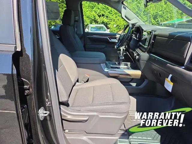 2026 Chevrolet Silverado 1500 4WD Crew Cab Short Bed RST