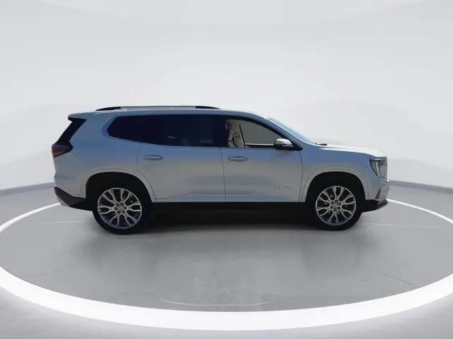 2024 GMC Acadia AWD Denali