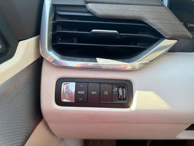 2024 GMC Acadia AWD Denali