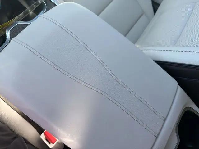 2024 GMC Acadia AWD Denali