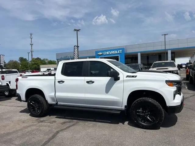 2026 Chevrolet Silverado 1500 4WD Crew Cab Short Bed Custom Trail Boss
