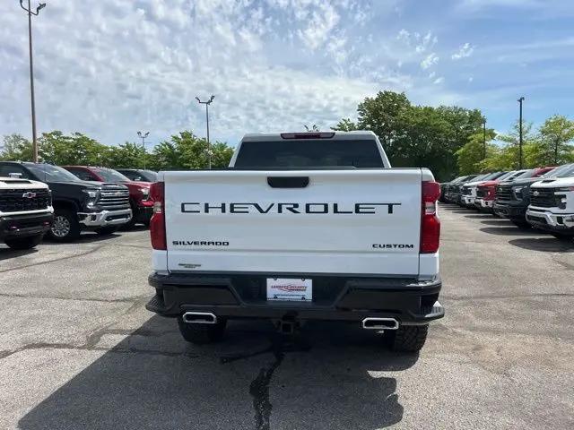 2026 Chevrolet Silverado 1500 4WD Crew Cab Short Bed Custom Trail Boss