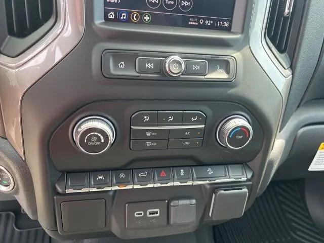 2026 Chevrolet Silverado 1500 4WD Crew Cab Short Bed Custom Trail Boss