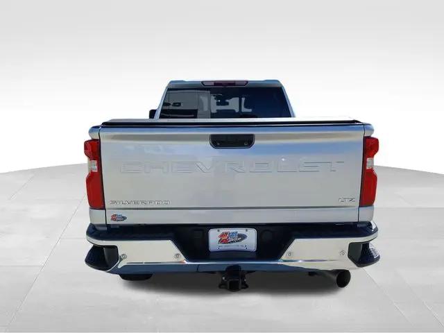 2022 Chevrolet Silverado 2500HD 4WD Crew Cab Standard Bed LTZ