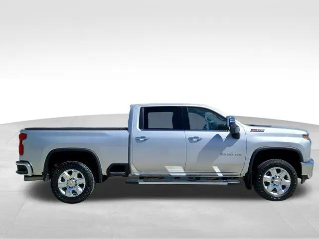 2022 Chevrolet Silverado 2500HD 4WD Crew Cab Standard Bed LTZ
