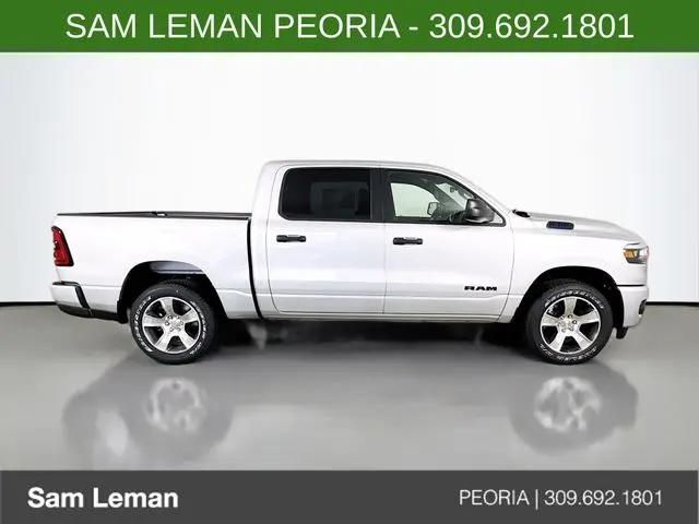 2026 Ram 1500 Express Crew Cab 4x4 57 Box