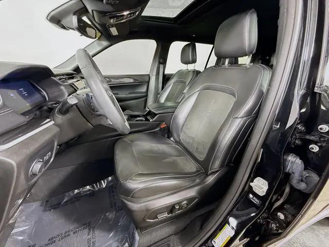 2023 Jeep Grand Cherokee L Altitude 4x4