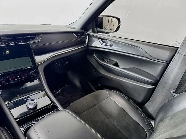 2023 Jeep Grand Cherokee L Altitude 4x4