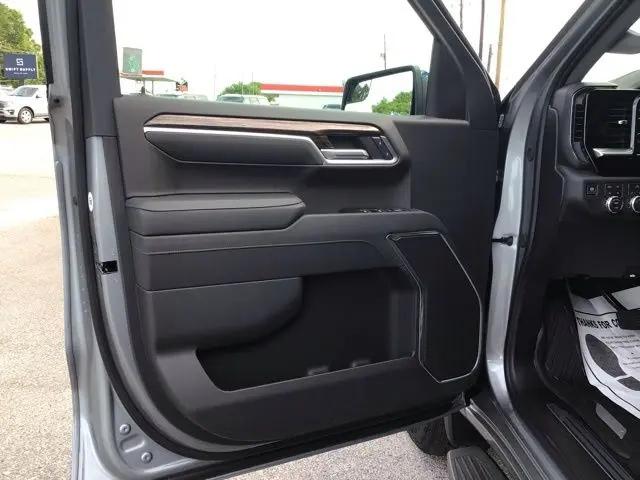 2026 GMC Sierra 1500 Crew Cab, Short Bed, SLE, 4WD