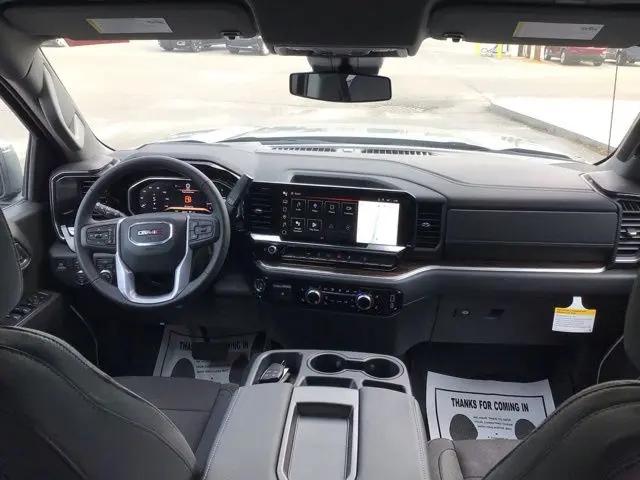2026 GMC Sierra 1500 Crew Cab, Short Bed, SLE, 4WD
