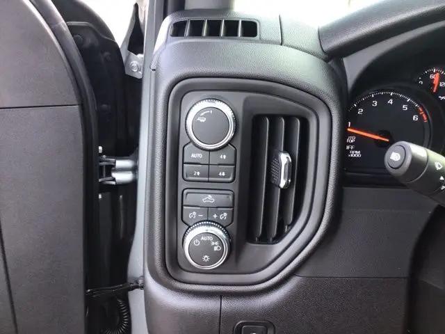 2026 GMC Sierra 1500 Crew Cab, Short Bed, Pro, 4WD