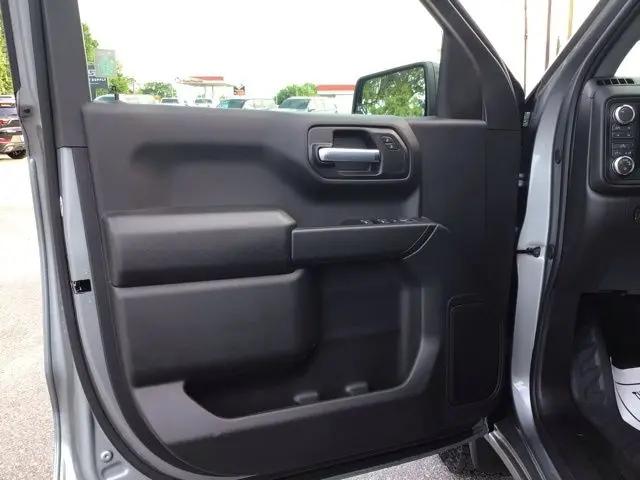 2026 GMC Sierra 1500 Crew Cab, Short Bed, Pro, 4WD