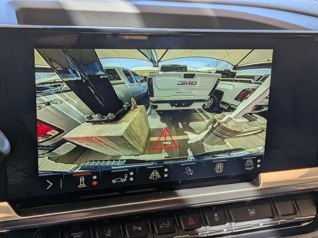 2026 GMC Sierra 2500HD Crew Cab, Standard Bed, SLT, 4WD