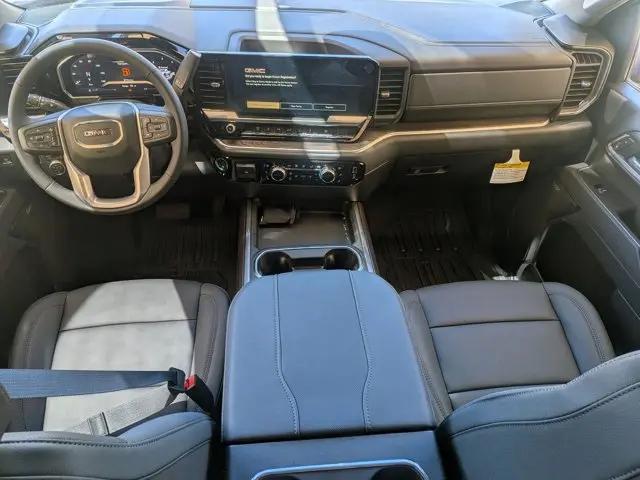 2026 GMC Sierra 2500HD Crew Cab, Standard Bed, SLT, 4WD