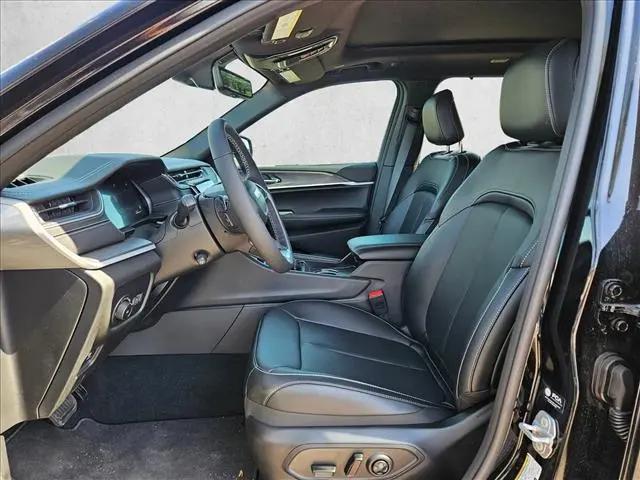 2025 Jeep Grand Cherokee Limited 4x2