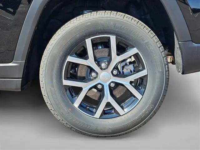 2025 Jeep Grand Cherokee Limited 4x2