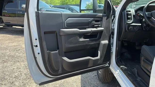 2026 Ram 3500 Tradesman/Big Horn