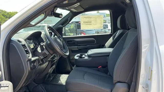2026 Ram 3500 Tradesman/Big Horn