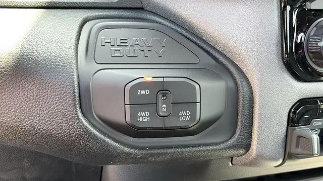 2026 Ram 3500 Tradesman/Big Horn