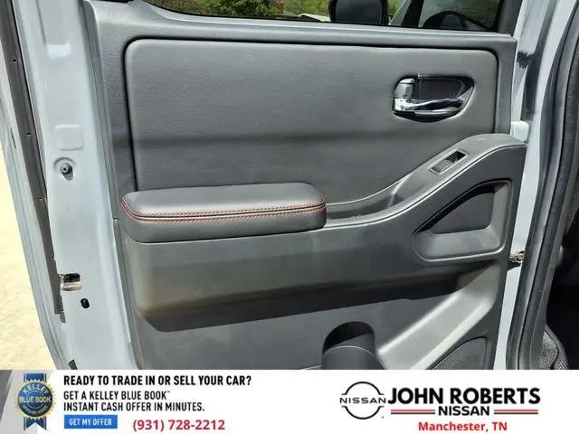 2025 Nissan Frontier Crew Cab PRO-X 4x2