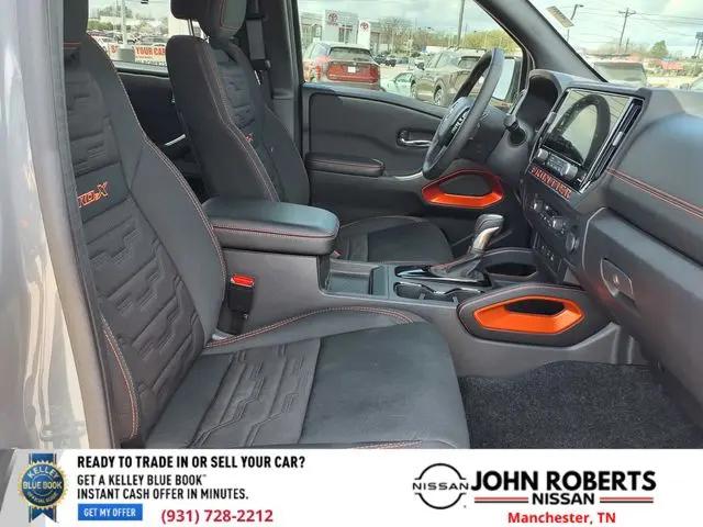 2025 Nissan Frontier Crew Cab PRO-X 4x2