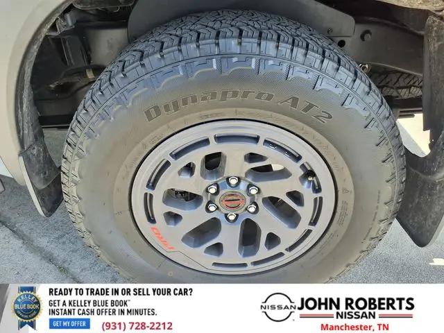 2025 Nissan Frontier Crew Cab PRO-X 4x2