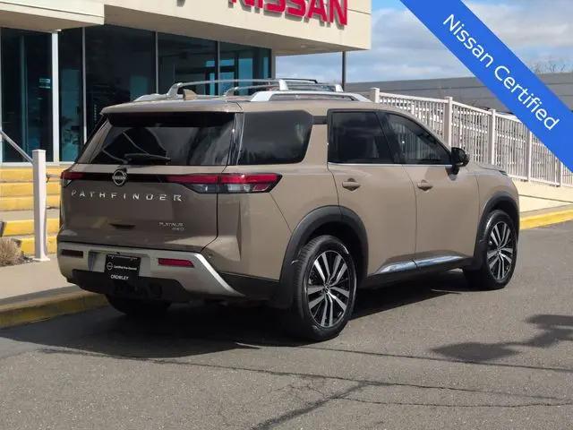 2023 Nissan Pathfinder Platinum 4WD