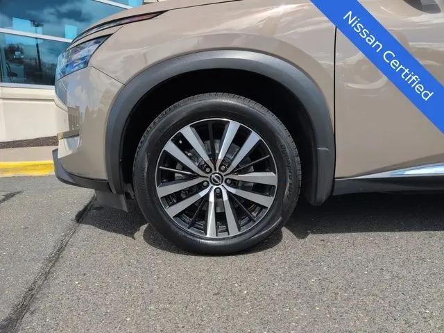 2023 Nissan Pathfinder Platinum 4WD