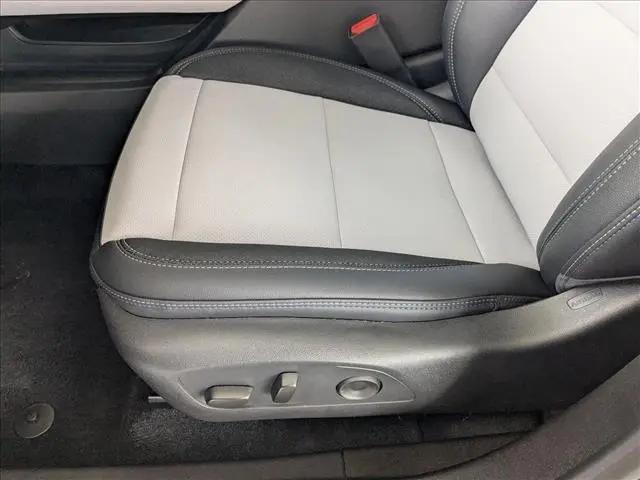 2026 Chevrolet Equinox LT 2