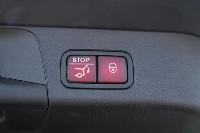 2026 Mercedes-Benz GLB 4MATIC