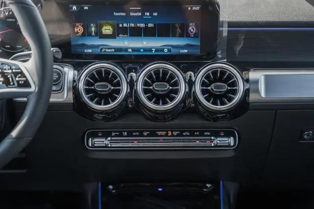 2026 Mercedes-Benz GLB 4MATIC