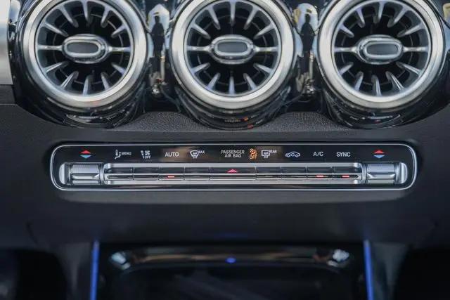2026 Mercedes-Benz GLB 4MATIC