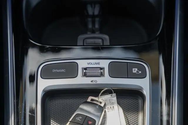 2026 Mercedes-Benz GLB 4MATIC