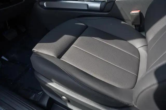 2026 Mercedes-Benz GLB 4MATIC
