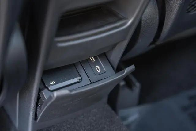 2026 Mercedes-Benz GLB 4MATIC
