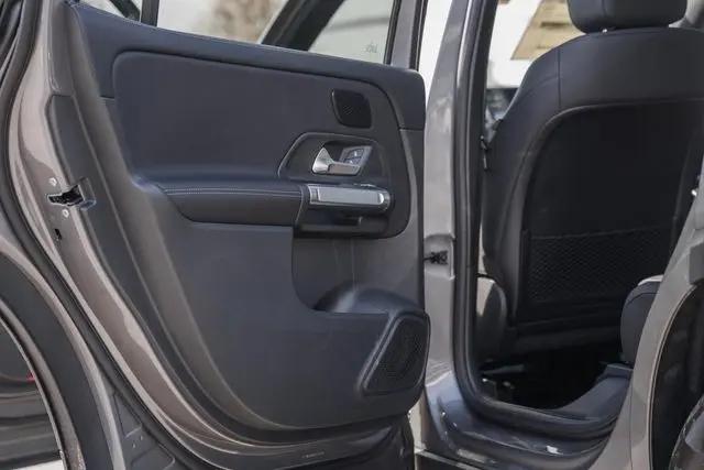 2026 Mercedes-Benz GLB 4MATIC