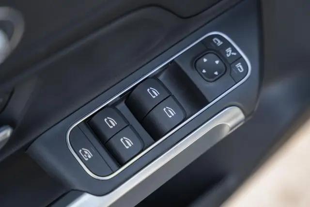 2026 Mercedes-Benz GLB 4MATIC