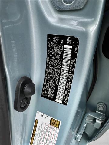 2013 Toyota Prius Two