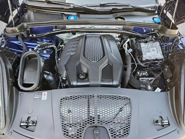 2026 Porsche Macan T