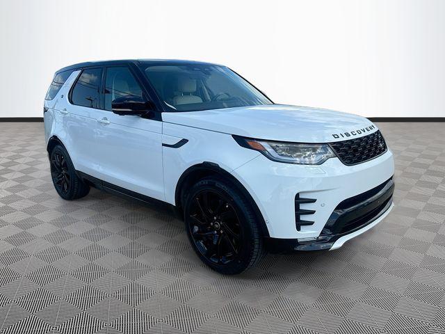 2025 Land Rover Discovery P360 Dynamic SE's photo