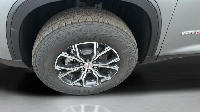 2026 GMC Acadia AT4 AWD