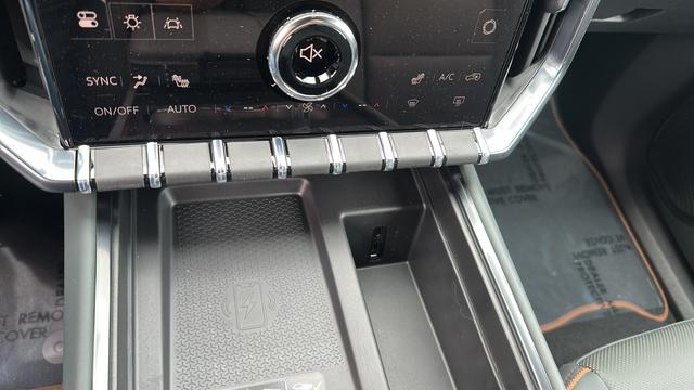 2026 GMC Acadia AT4 AWD