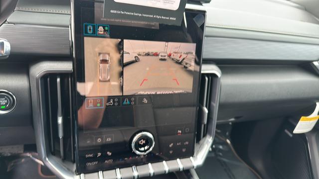 2026 GMC Acadia AT4 AWD