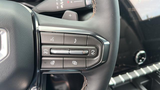 2026 GMC Acadia AT4 AWD