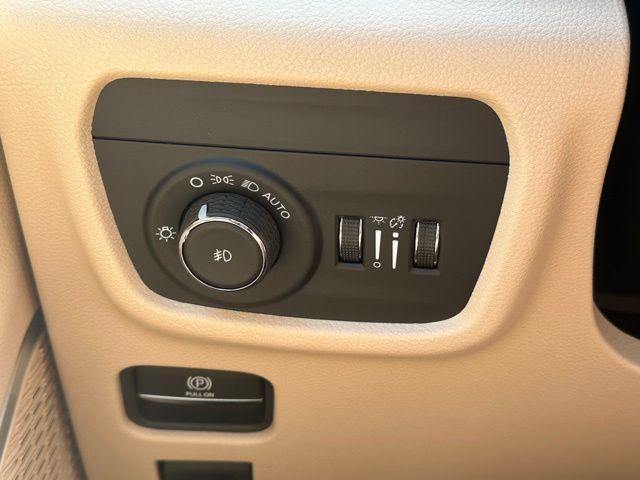 2026 Jeep Grand Cherokee L Limited 4x4
