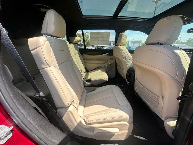 2026 Jeep Grand Cherokee L Limited 4x4